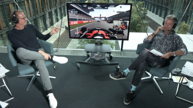 Das hätte sich so schnell wohl niemand vorstellen können: Florian König und Heiko Wasser kommentieren live die virtuellen F1-Rennen.Quelle: RTL.de