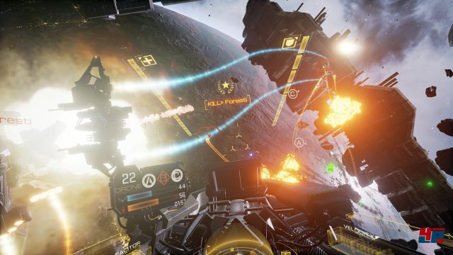 PlayStation-VR-Piloten und Oculus-Rift-Flieger treffen sich zu explosiven Weltraumschlachten.