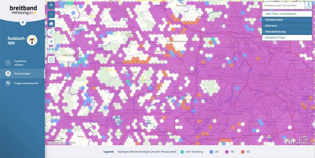 Die Karte der Verfgbarkeit aller Mobilfunknetze bis 5G zeigt Lcken, sobald man sehr weit ins Detail geht. Teilweise entstehen die Flecken aber auch, wenn in sehr abgelegenen Gebieten keine Messdaten vorliegen.  zafaco