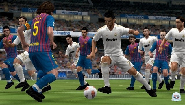 Screenshot - Pro Evolution Soccer 2012 (PSP) 2286097