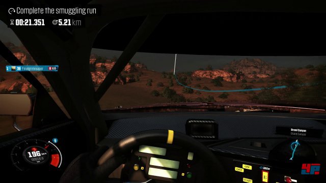Schn: Man hat an eine Cockpitsicht gedacht. Schlecht: Die Spiegel (insofern es welche gibt) sind vollkommen unbrauchbar.