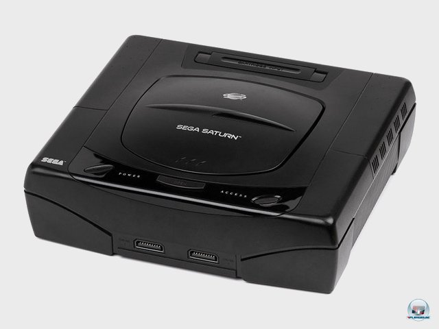 <b>Saturn: 699 DM</b> <br><br> Am 8. Juli 1995 startete Sega in Deutschland noch vor Sony in die 32-Bit-ra. Mit 699 DM war der schmucke schwarze Kasten 100 Mark teurer als Sonys PlayStation... 92404047