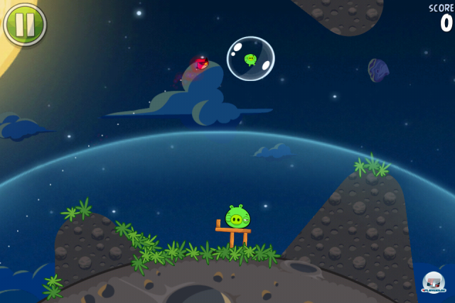 Screenshot - Angry Birds Space (iPhone)