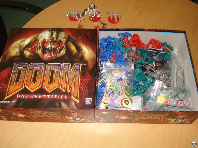 Doom ist ein taktisches Kampfspiel fr zwei bis vier Spieler ab zwlf Jahren. Die deutsche Version erschien schon 2005 beim Heidelberger Spielverlag und ist fr knapp 50 Euro erhltlich.