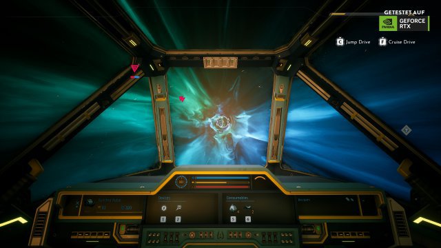 Auch eine Cockpit-Ansicht gibt es. Die Sprung-Animation der Tore ist nicht mehr als eine versteckte Ladezeit. 