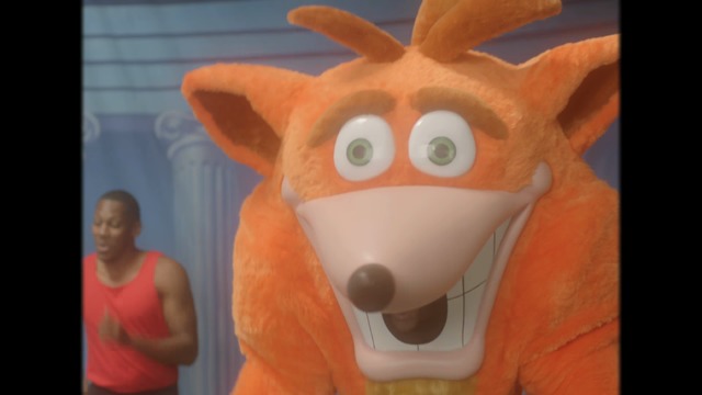 Crash Bandicoot im Fitnesstudio