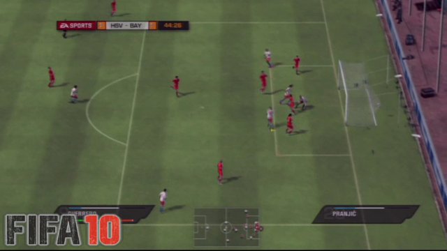 PES vs FIFA - Kopfblle