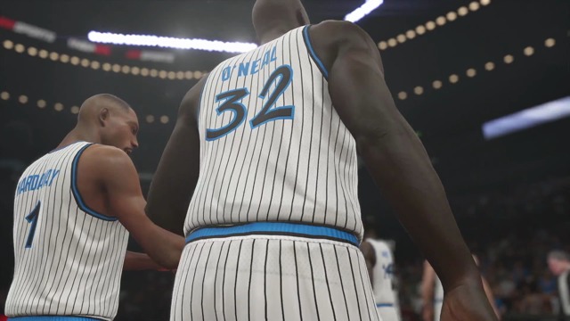 Shaquille O'Neal und Ernie Johnson